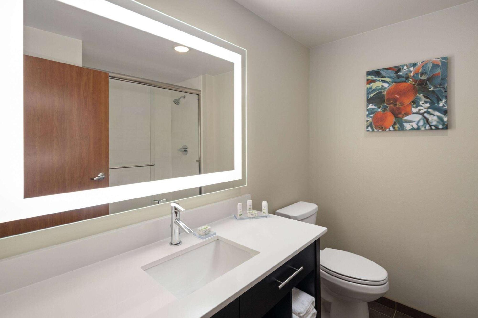La Quinta Inn & Suites By Wyndham Wenatchee Luaran gambar